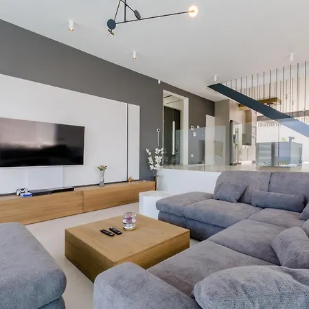 Villa Pax